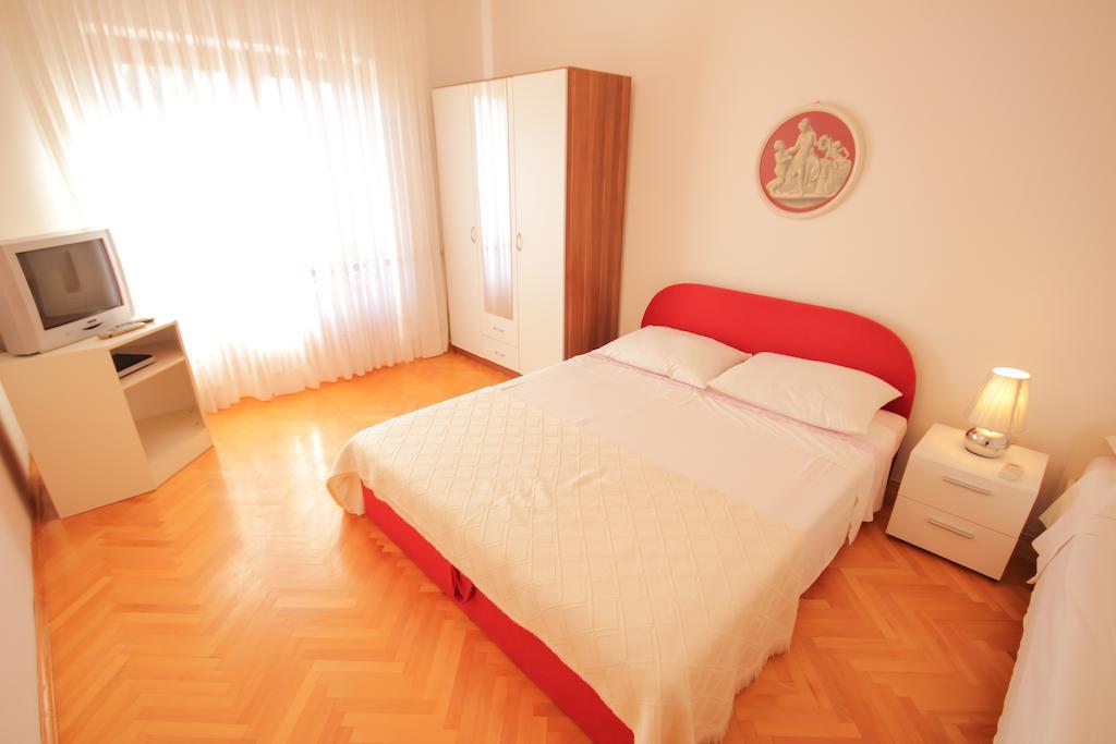 Villa Brajkovic Vodice Habitación foto